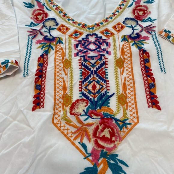 Embroidered Lined Top - Picture 3 of 13